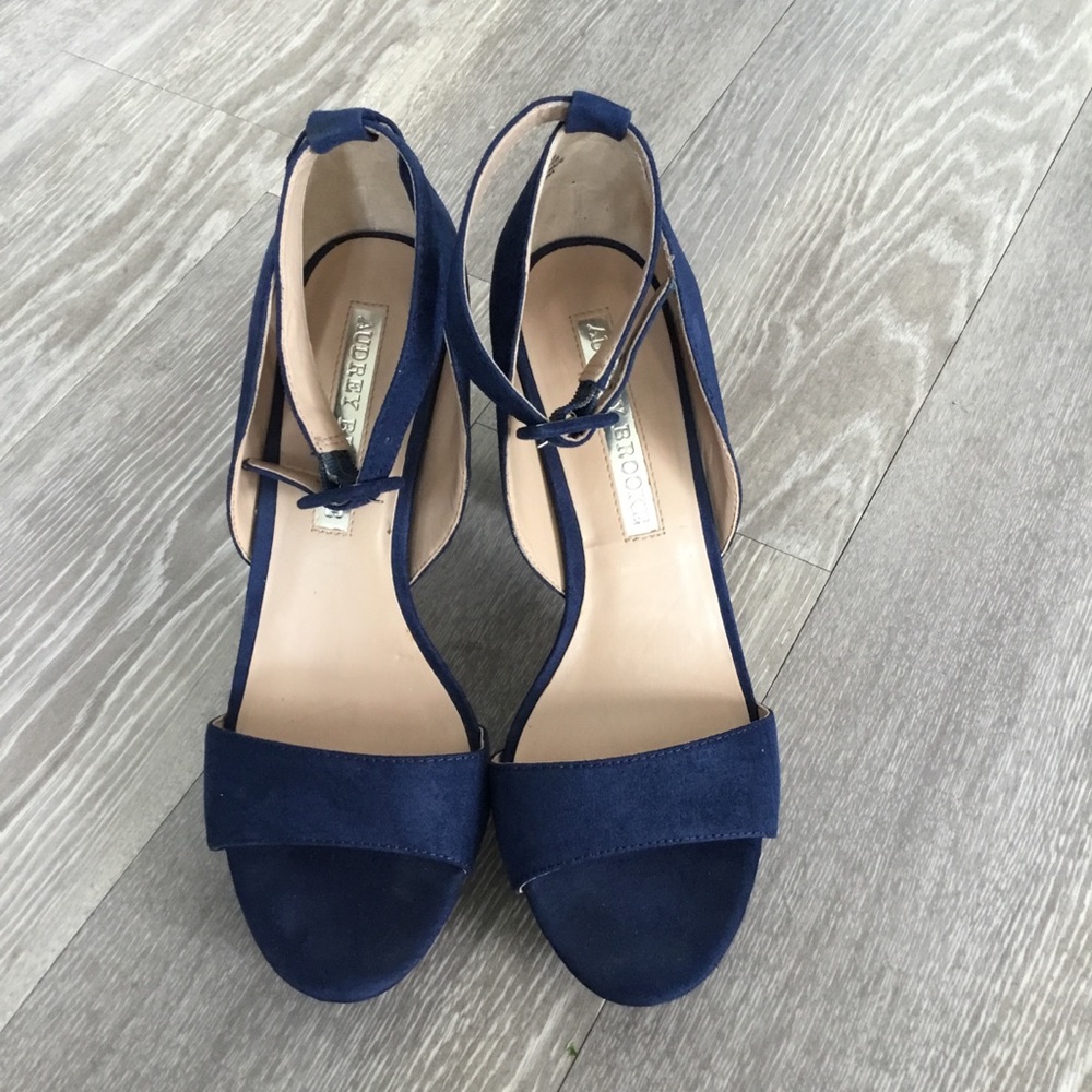 Audrey Brooke Blue Block Heel Sandals Size 7.5 $40 - Picture 1 of 15